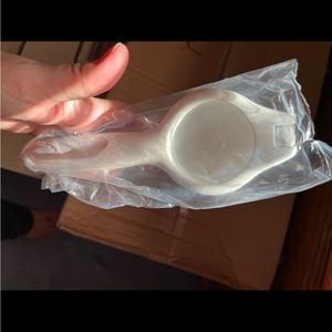 Pampered chef citrus press